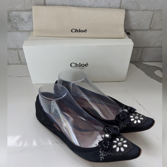 CHLOE black satin jewel point toe ballet flats - Picture 2 of 8